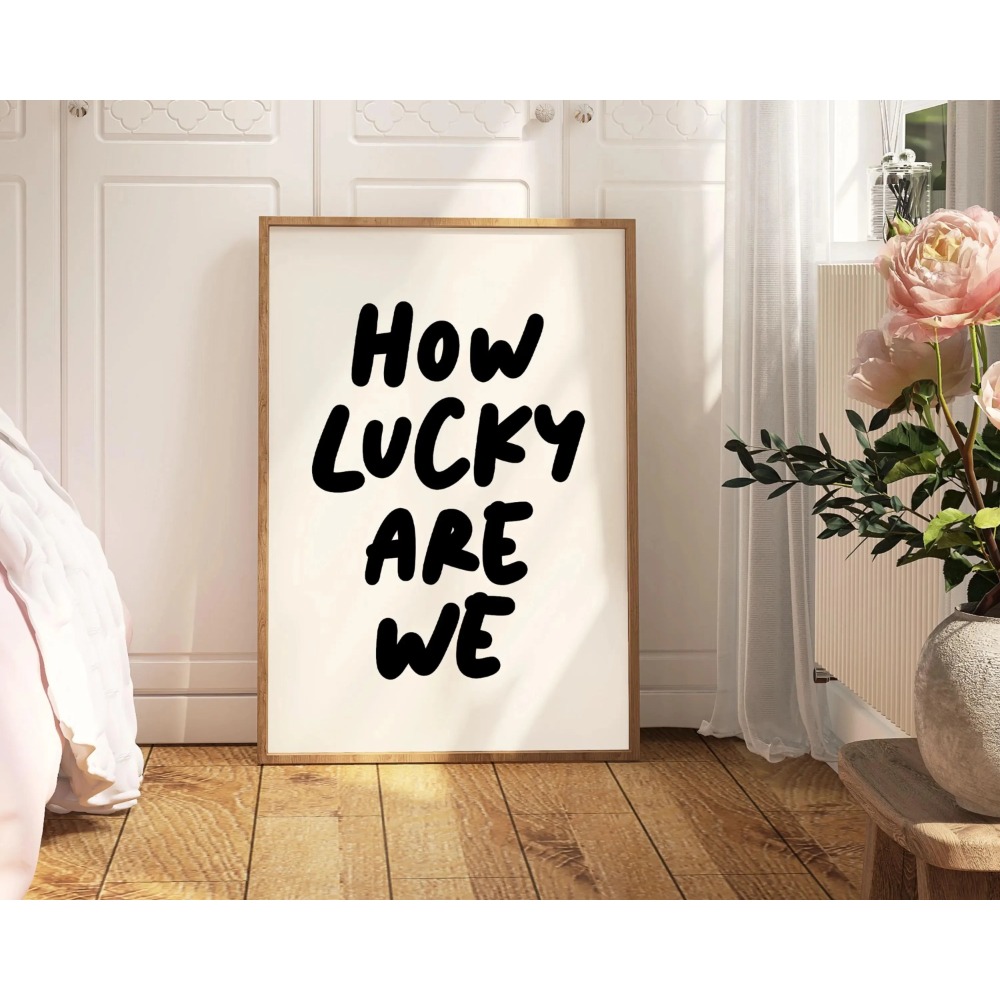 How Lucky Are We Pink Red Stri - Setting Spray 评论和价格